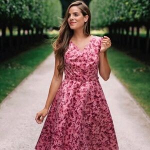 Gal Meets Glam Pink Floral Midi Dress